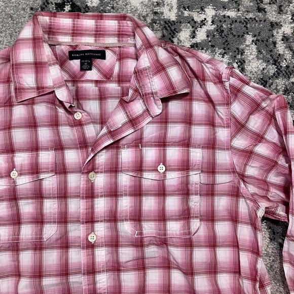 Banana‎ Republic Pink Plaid Button Up Shirt - Picture 2 of 5